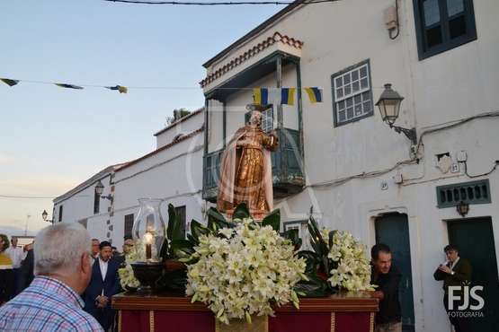 Misa y procesión de San Francisco (Foto Francisco Javier Santana)